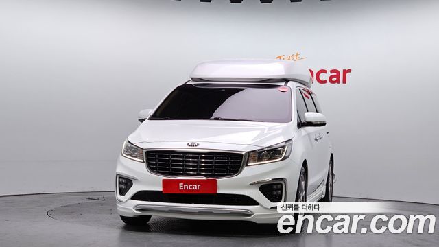 Kia Canival 2019 — photo 3