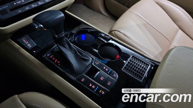 Kia Canival 2019 — photo 9