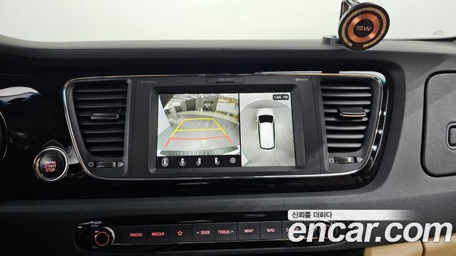 Kia Canival 2019 — photo 13