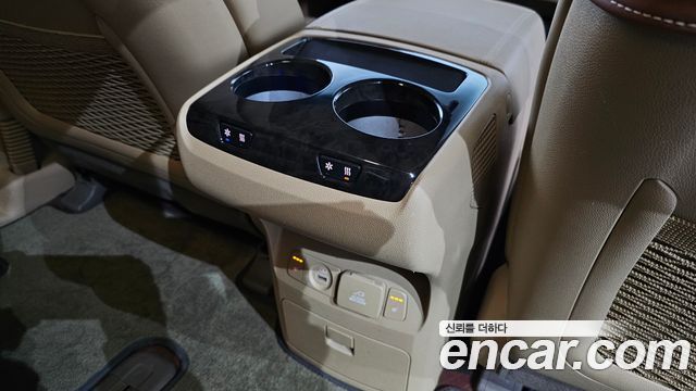 Kia Canival 2019 — photo 19
