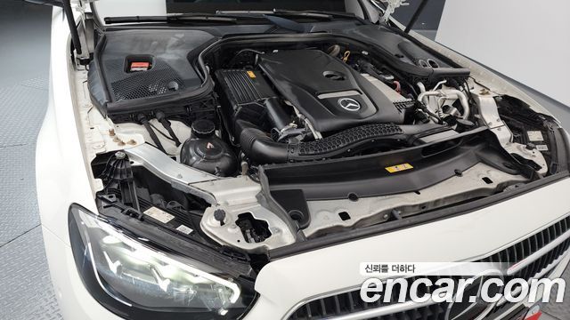 Mercedes-Benz E-Class 2021 — photo 5