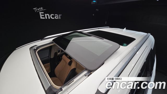 Kia Canival 2021 — photo 19