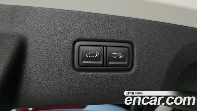 Kia Canival 2021 — photo 20