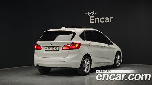 BMW 2-Series 2015 — photo 2