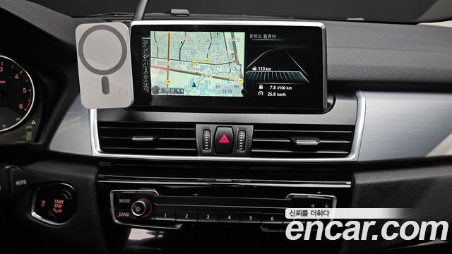 BMW 2-Series 2015 — photo 14