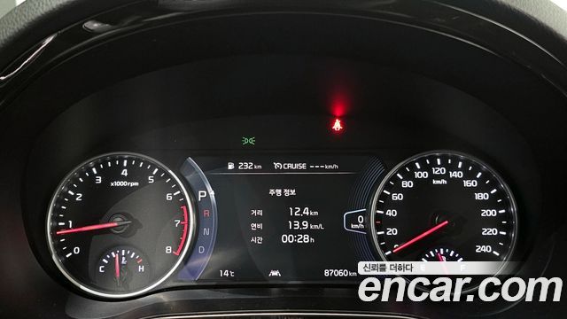 Kia Seltos 2023 — photo 8