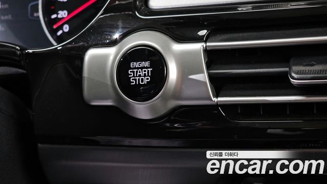 Kia Seltos 2023 — photo 18