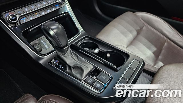 Hyundai Grandeur 2017 — photo 9