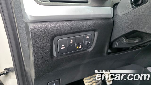 KG Mobility KORANDO 2016 — photo 13