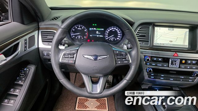 Genesis G80 2019 — photo 13