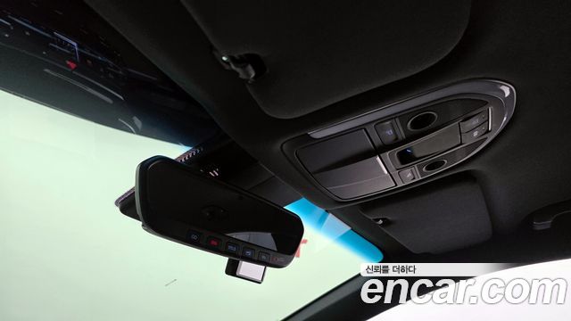 Genesis G80 2019 — photo 19