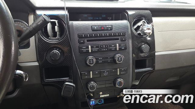 Ford F150 2010 — photo 16