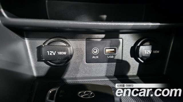 Hyundai Kona 2018 — photo 19