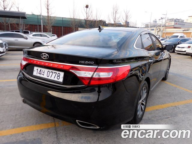 Hyundai Grandeur 2011 — photo 5