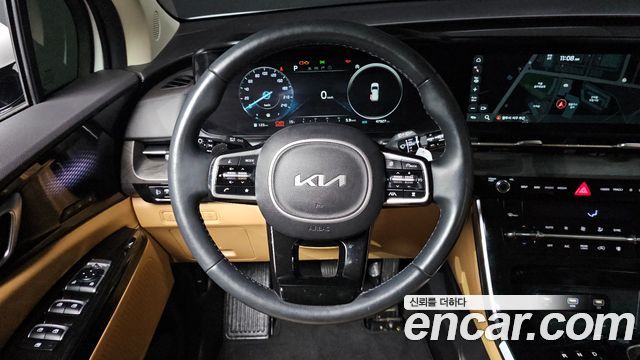 Kia Canival 2022 — photo 13