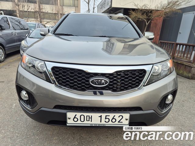 Kia Sorento 2010 — photo 1