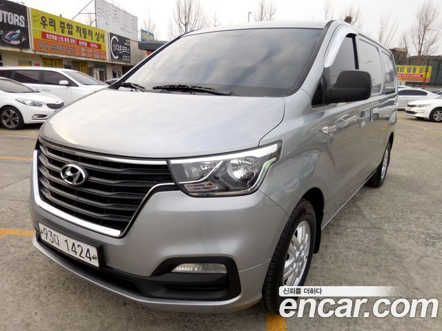 Hyundai Starex 2019 — photo 2