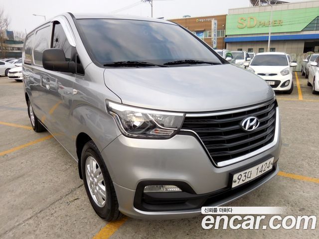 Hyundai Starex 2019 — photo 4