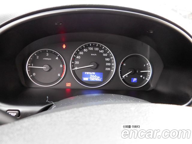 Hyundai Starex 2019 — photo 8
