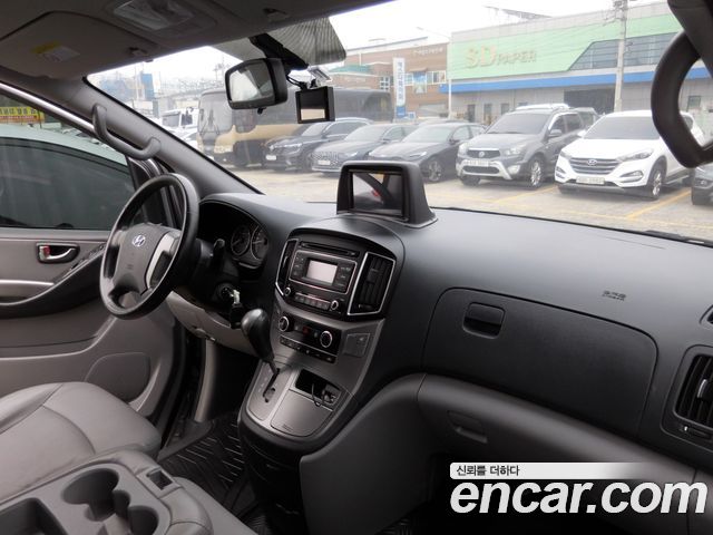 Hyundai Starex 2019 — photo 11
