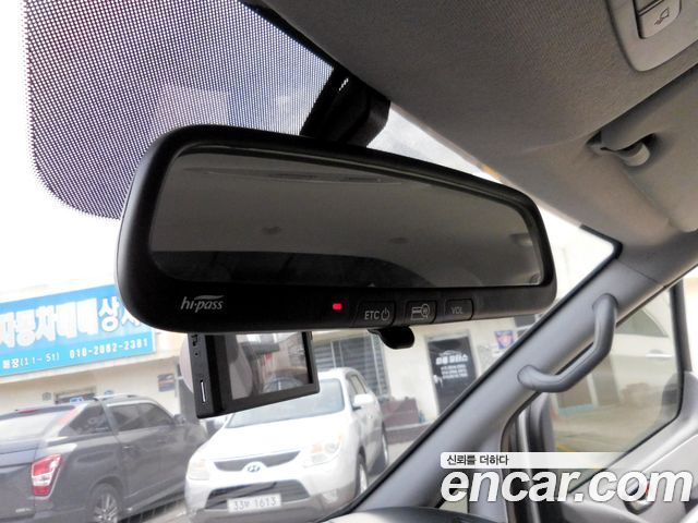 Hyundai Starex 2019 — photo 15