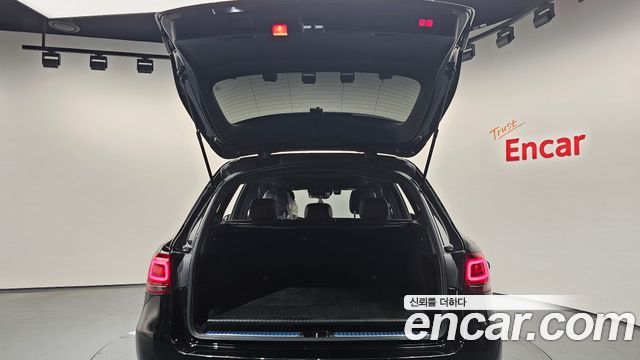 Mercedes-Benz GLC-Class 2021 — photo 20