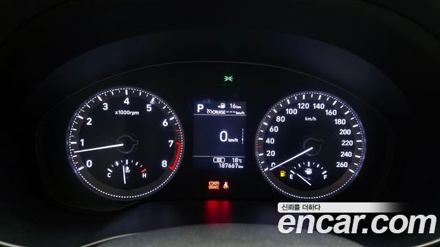 Hyundai Grandeur 2018 — photo 8