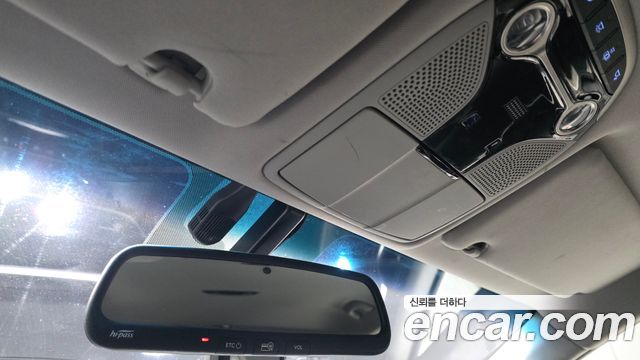 Hyundai Grandeur 2018 — photo 17