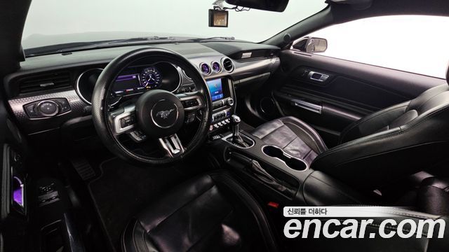 Ford Mustang 2019 — photo 7