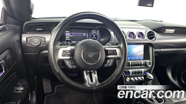 Ford Mustang 2019 — photo 13