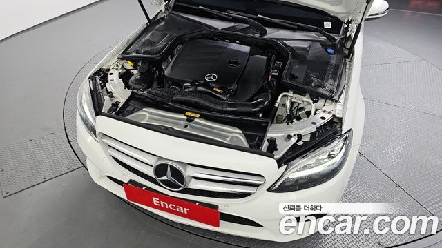 Mercedes-Benz C-Class 2020 — photo 5