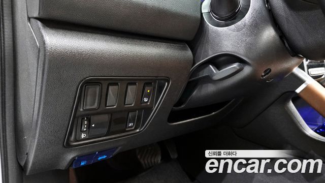 Renault Korea QM6 2021 — photo 17