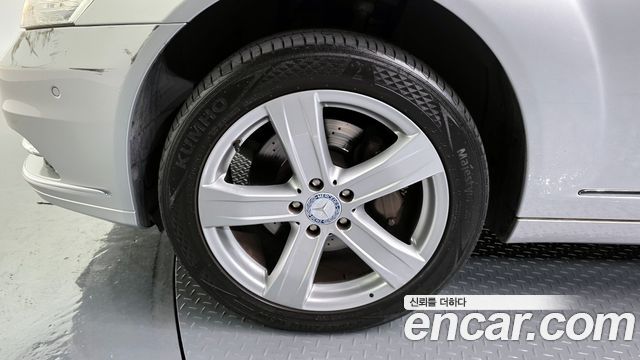Mercedes-Benz S-Class 2010 — photo 5