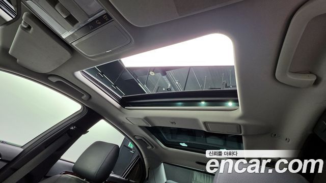 Mercedes-Benz S-Class 2010 — photo 18