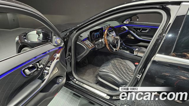 Mercedes-Benz S-Class 2021 — photo 11