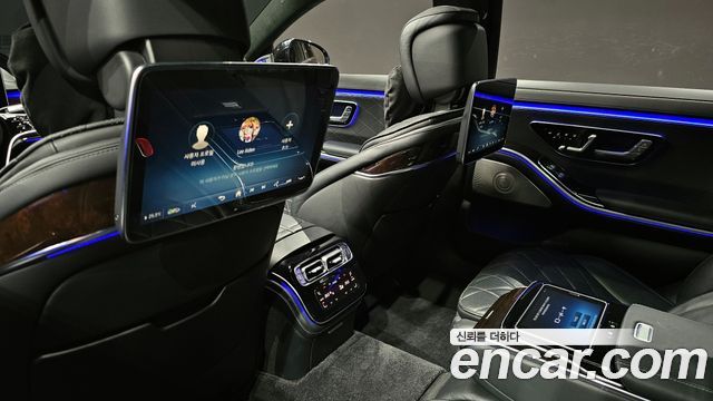 Mercedes-Benz S-Class 2021 — photo 17
