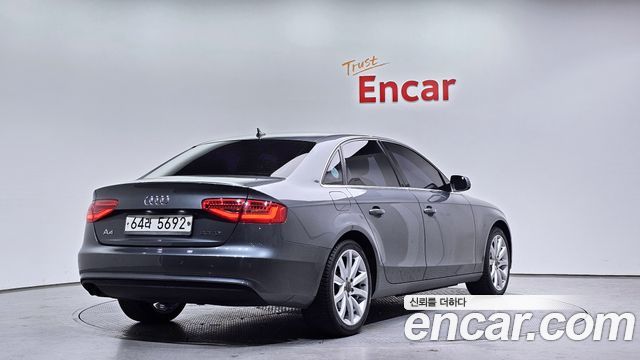 Audi A4 2013 — photo 2
