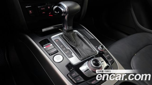 Audi A4 2013 — photo 9