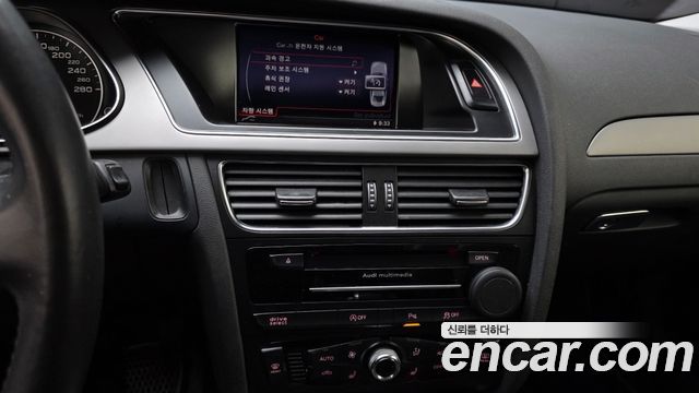 Audi A4 2013 — photo 14