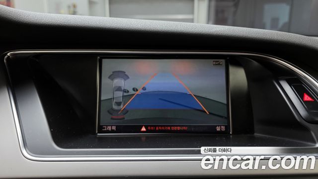 Audi A4 2013 — photo 15
