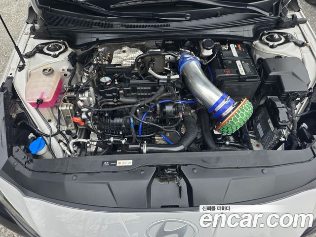 Hyundai AVANTE 2022 — photo 9