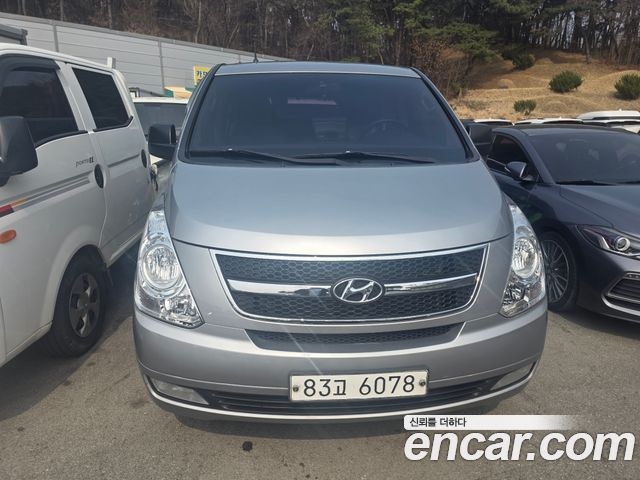 Hyundai Starex 2015 — photo 2
