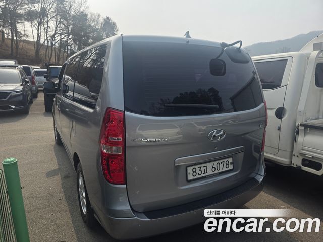 Hyundai Starex 2015 — photo 4