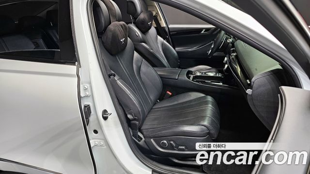 Genesis G80 2021 — photo 12