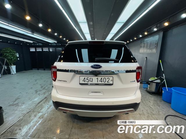 Ford Explorer 2017 — photo 5