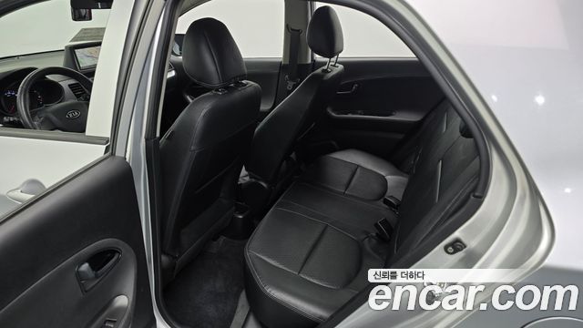 Kia morning 2012 — photo 12