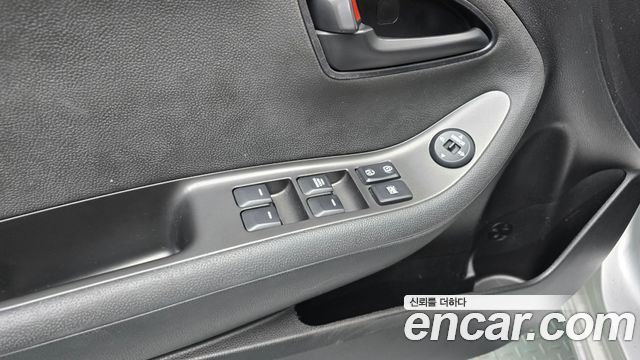 Kia morning 2012 — photo 19