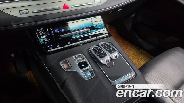 Hyundai Grandeur 2022 — photo 9