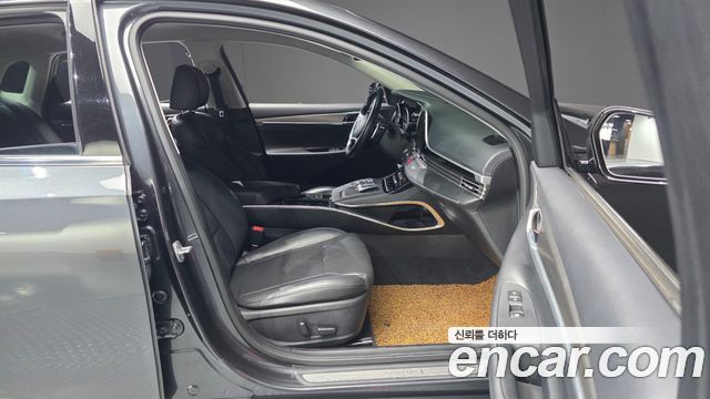 Hyundai Grandeur 2022 — photo 12