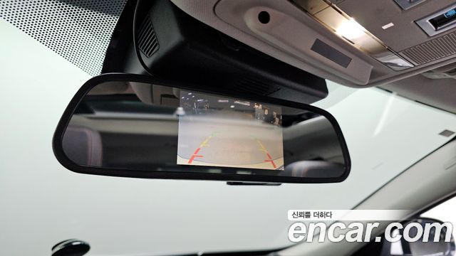 Jaguar XE 2016 — photo 18